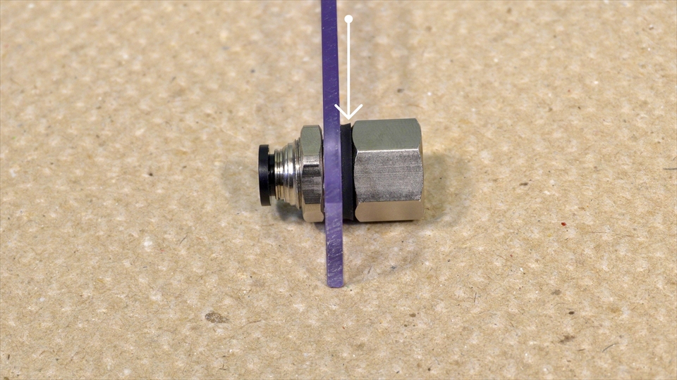 排水パーツとして使用するメス隔壁ストレートの取り付け方法