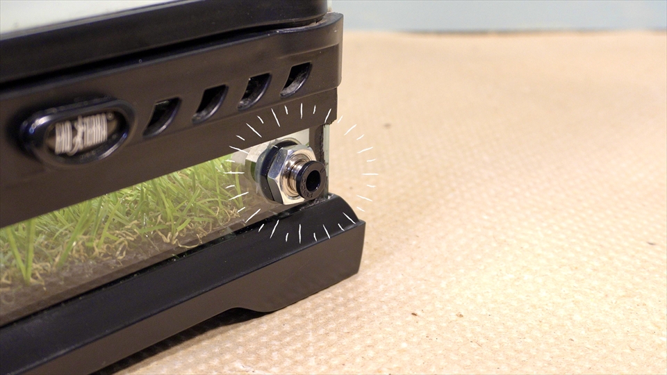 グラステラリウムの自作の排水口