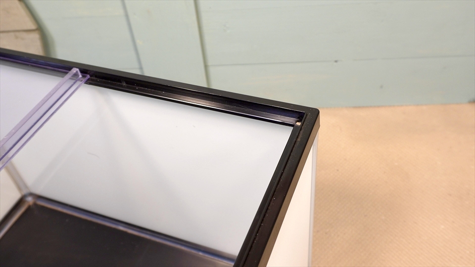 フレーム付きガラス水槽用のネット型のフタ（網蓋）の自作